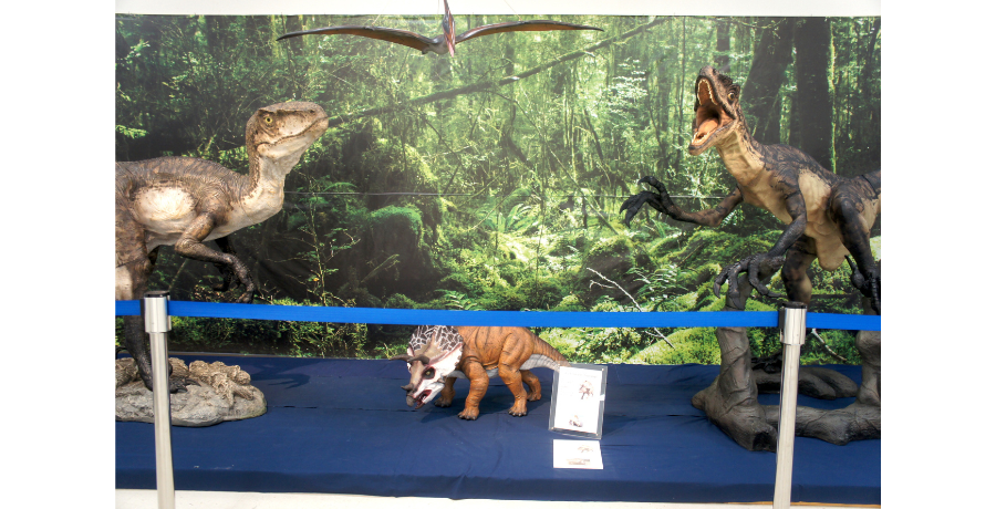 恐竜キッズ必見！インターパーク店で開催中の"飛び出す3D恐竜展"に行ってみました！！