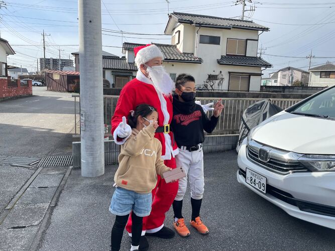 最前線!密着サンタさん24時〜プレゼントを届けてくれてありがとう〜
