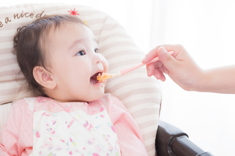 【ママとベイビーに、おいしいお話】離乳食から始まる、赤ちゃんの食育