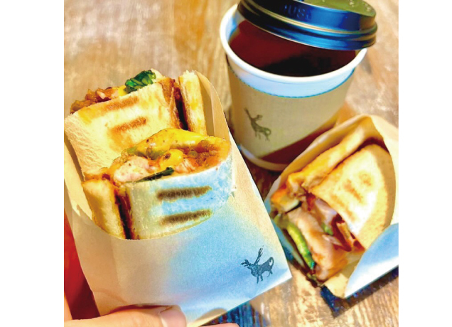 ホットサンドのキッチンカー「PADDY」出店