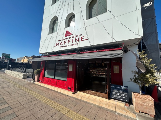 【速報！】県内の人気パティスリー "RAFFINE"がマルフクマーケット出店！