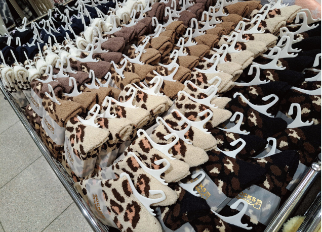 ファッション雑貨均一セール
